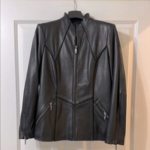 Preston & York Elegant Black Leather Coat, Women’s Size‎ Medium